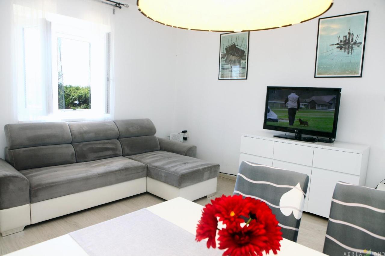 Pure Nature Coastal Apartment Vlasta Ankaran Buitenkant foto